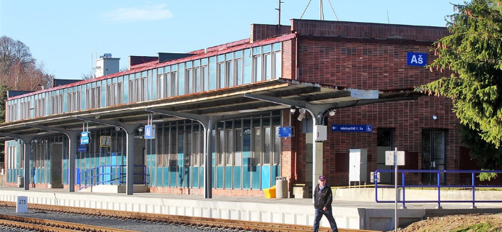 Nové ašské nádraží bude úspornější, zásadně se změní i jeho okolí