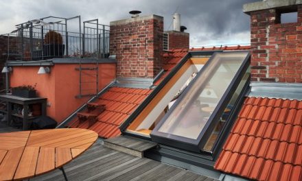 STŘEŠNÍ DVEŘE Solara pro ploché i šikmé střechy