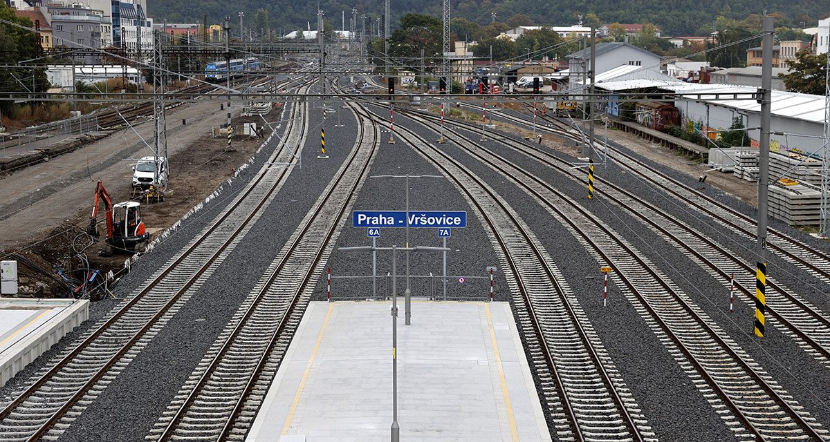 První česká železniční „dálnice“ jde do finále
